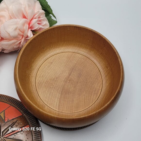 Vintage Round Wooden Decorative Japanese Trinket Box Made in Japan - Picture 4 of 12